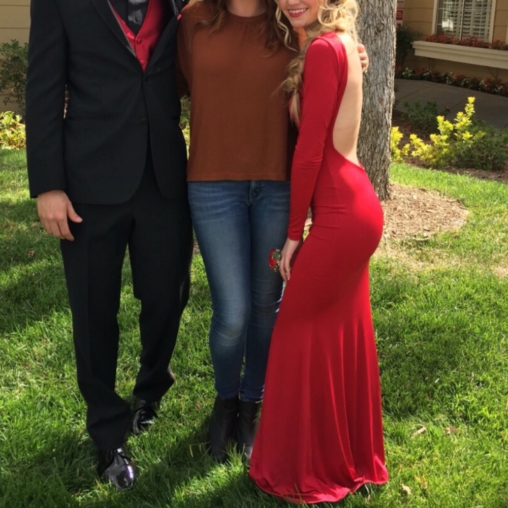 Red formfitting evening gown
